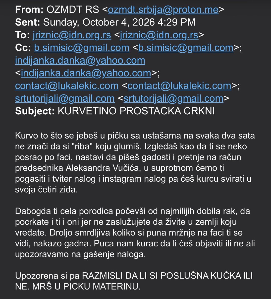 riznidiznii's tweet photo. Nastavi da pišeš gadosti i pretnje na račun predsednika Aleksandra Vučića, u suprotnom ćemo ti
pogasiti i tviter nalog i instagram nalog? 

Morate da poradite na sintaksi pretnji, ne ide se ovako u rat u 4:29. 

Disklejmer — u pitanju je izvesni Ljubav Kovačević iza ove adrese. https://t.co/guA09oDGKu