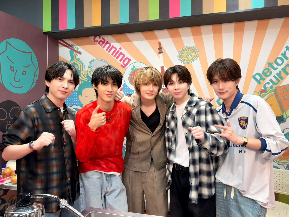 milk_info's tweet photo. 👑M!LK 冠バラエティ番組👑
TBS『M!LKの爆裂ミッション』
ご覧いただきありがとうございました！
【#MILKの爆裂ミッション 】で盛り上げていただきありがとうございます❤️‍🔥

そして！毎週土曜14:00〜レギュラー放送が決定🎊🎊
初回放送は10月24日(土)14:00〜スタート！
ぜひ、お楽しみに！

詳細はこちら⇩
https://t.co/yrf5uiRQc1
#TVer はこちら⇩
https://t.co/hgiDvKuOvn
@tbs_bakuretsuM
#MILK