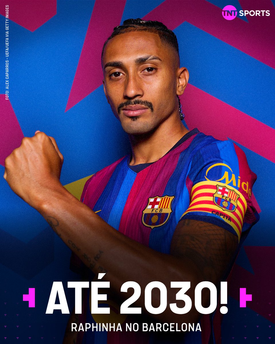 TNTSportsBR's tweet photo. CONTRATO ESTENDIDO! 🇧🇷🔴🔵 Raphinha assinou um novo acordo e acrescentou mais dois anos em seu contrato com o Barcelona. O brasileiro, que ficaria até 2028, agora faz parte do projeto do clube pelo menos até 2030! O anúncio oficial da extensão deve acontecer nesta semana. 

#MFM #FutebolEspanhol