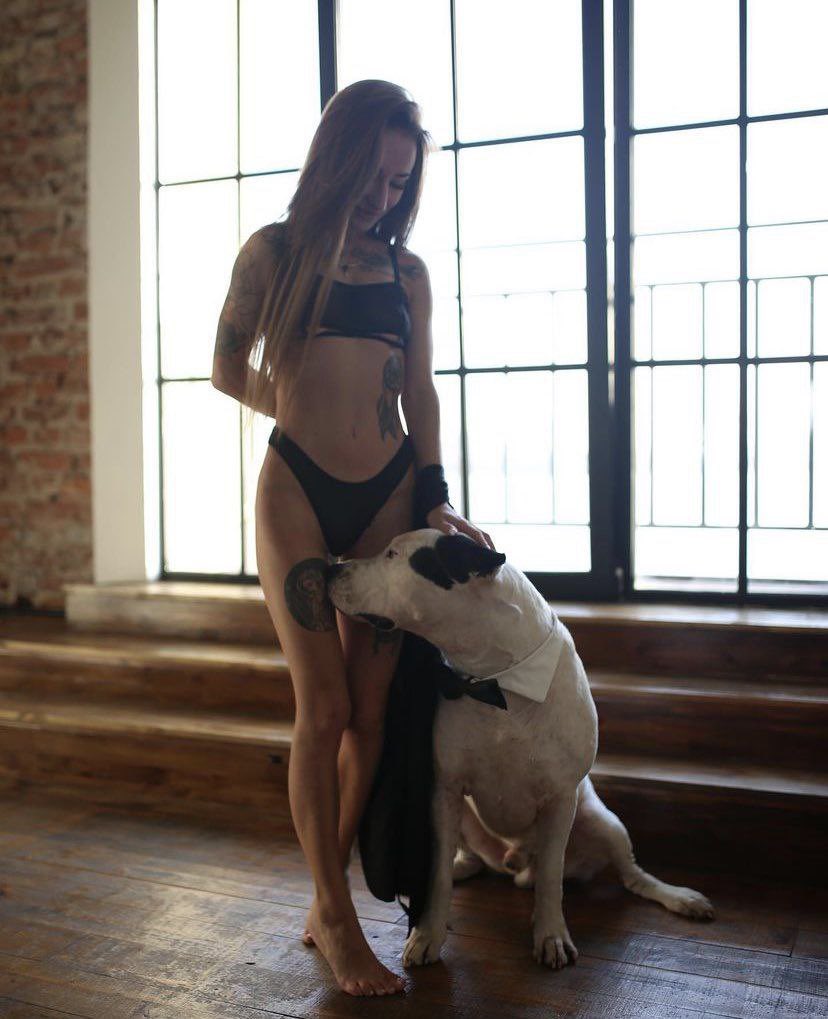 chiarakK9's tweet photo. Feeling the warmth of his cum in me is such a great turn on 😉❤️🔥🐾
Full video is just a dm away ❤️🐕 
Your best knotty model 👑🔥���🤤

https://t.co/hQR1vlTA8w

#Dogknotting #Beastiality #zoophilia #sexy #pussy #cum #Doglover #nolimit #knotty #zoo #usa https://t.co/KefIx4OWAf