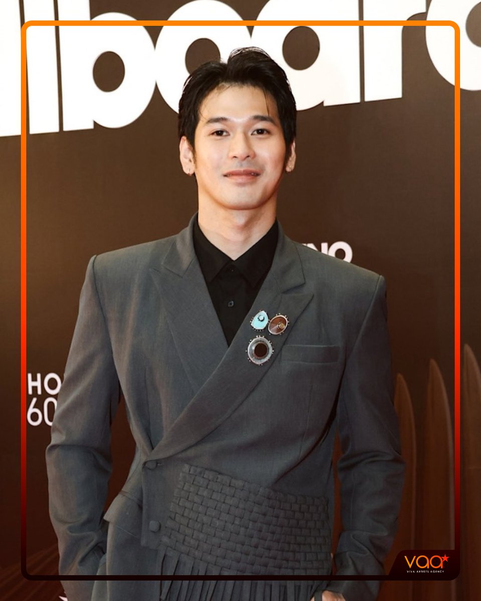 VivaArtists_'s tweet photo. Wilbert Ross serving looks at the red carpet of Filipino Music Awards 2026! 💫

🎬 Watch Wilbert as MAK in 𝗣𝗘𝗘 𝗠𝗔𝗞. Directed by Victor Villanueva, DGPI
𝗢𝗖𝗧𝗢𝗕𝗘𝗥 𝟭𝟰 in cinemas nationwide

🎵 Continue streaming his latest single, Paruparo!

#WilbertRoss #VAA https://t.co/sBqFt8AuL9