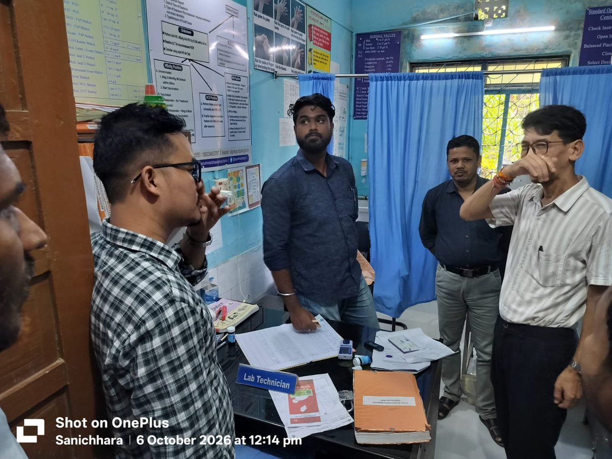 DHFWSN's tweet photo. Kayakalp peer assessment at Sanicherra PHC on 6-10-26 https://t.co/7gHbMiH5gS