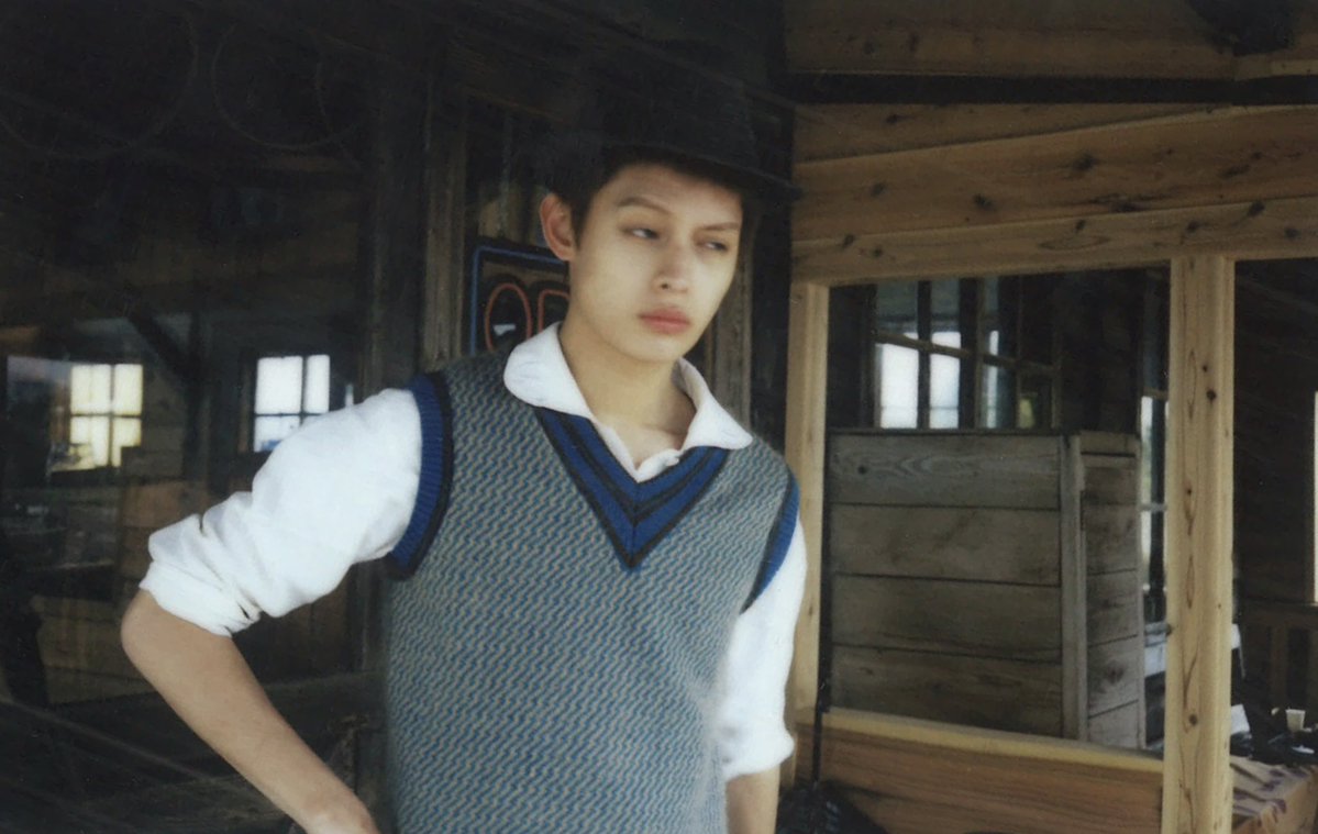 chaoyufm's tweet photo. #JAMES ACAI MV 2 https://t.co/0kv7fBHI6R