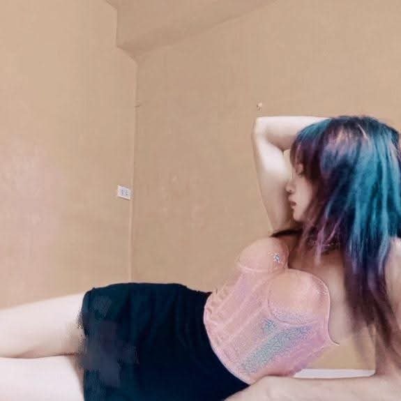 MayyesLa's tweet photo. 🖤🌸 https://t.co/423A3y14iI