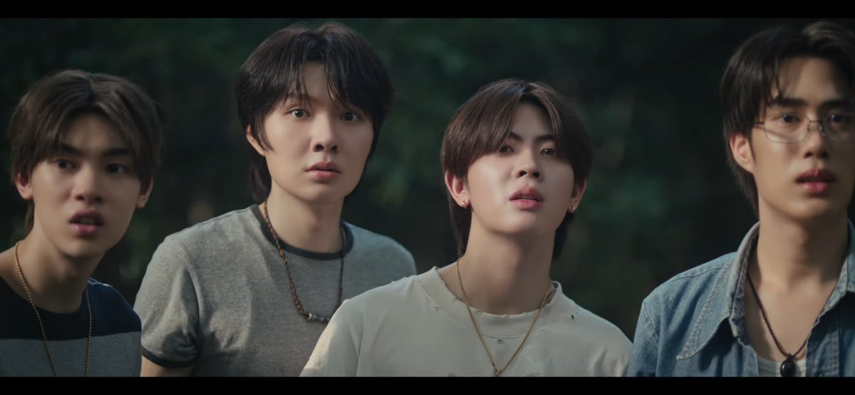cherry_m33lody's tweet photo. ang akin lang naman e parang hindi ata bagay kay porkru ang stripes?

TRAILER KHEMJIRA FOREVER
#ตัวอย่างเขมจิราตลอดกาล https://t.co/fhY7bXK8P0