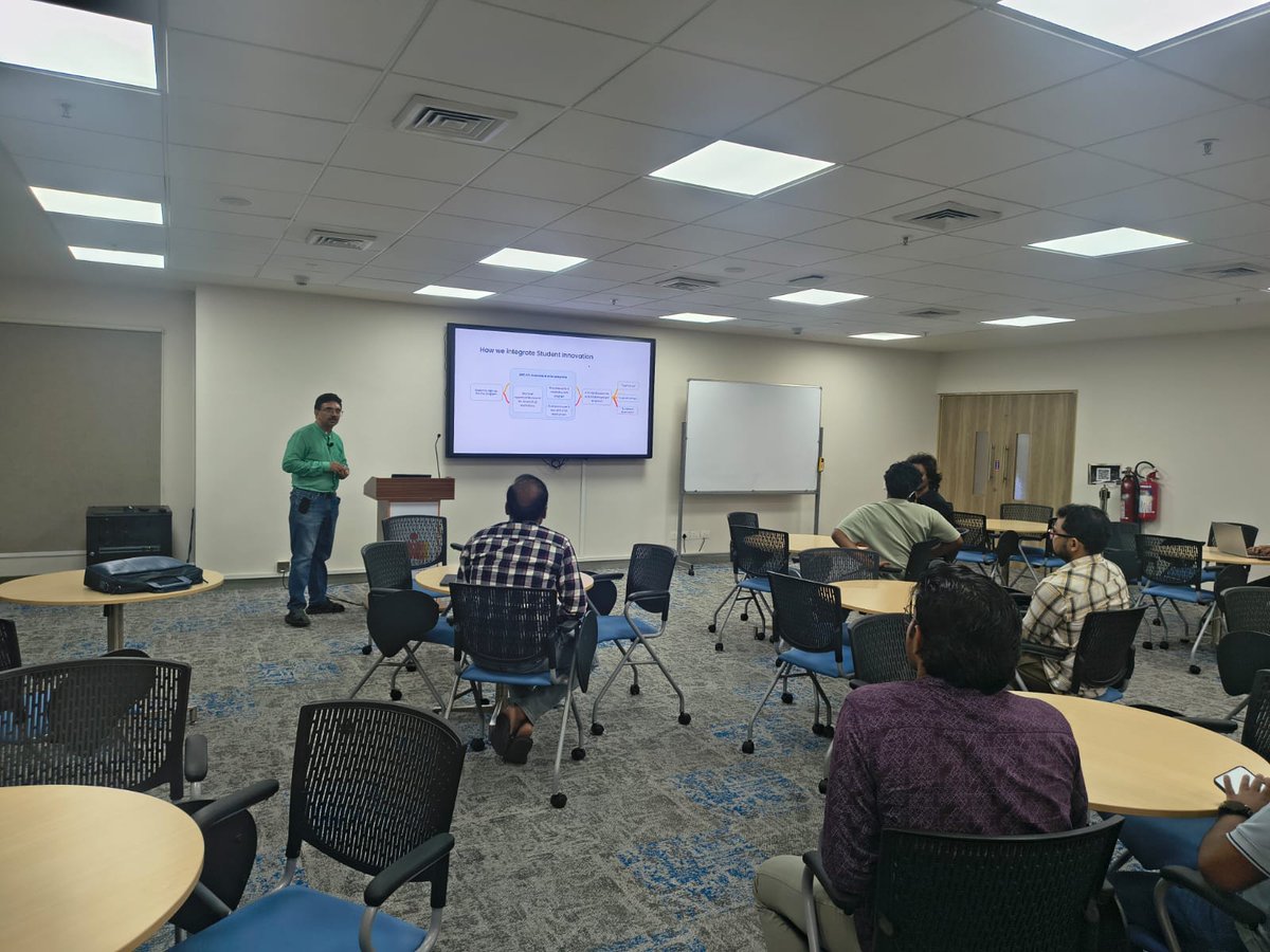 iTICIncubator's tweet photo. iTIC Incubator, IIT Hyderabad, in collaboration with Office of Dean Innovation &amp; CoCreate Ventures, hosted “Research to Impact” with Mr. Suresh Narasimha.

A practical session on turning research into collaborations, ventures and real-world impact. https://t.co/ruvdClc5ak