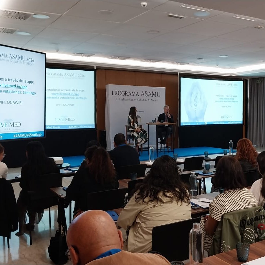 LivemedIberia's tweet photo. 📊 Mañana de gran valor científico en el Programa #ASAMU 2026 de #Santiago:
🤰 La Dra. @laurapeteiro abordó la relevancia de la suplementación preconcepcional y nutracéutica en el embarazo
🩸 La Dra. Mariña Sánchez-Andrade analizó el reto diagnóstico y terapéutico que representa el déficit de hierro en la mujer
☕ ¡Continuamos!