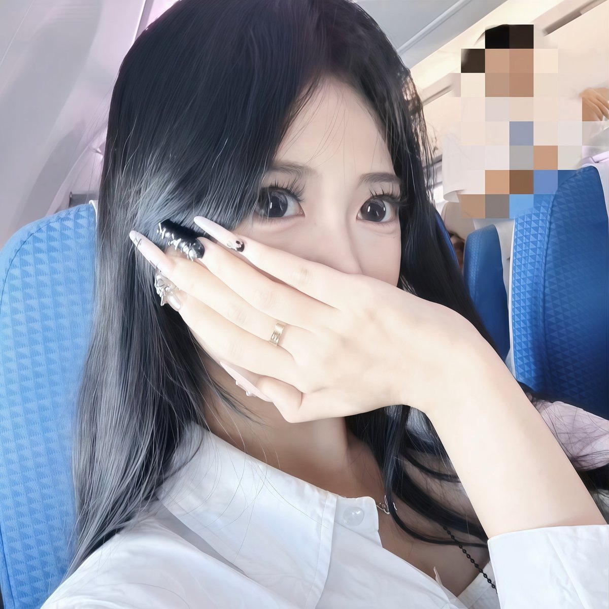 KeYiioj's tweet photo. (υ . . υ) ❅·° https://t.co/8halzKFneP