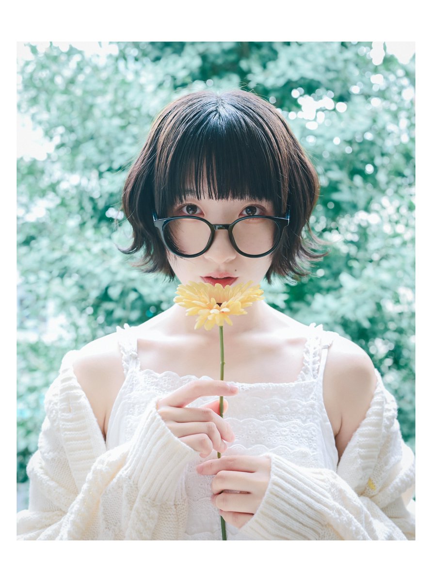moonriver_2019's tweet photo. 花の名前 

遊色 みく さん @sosokac_ https://t.co/jblBI19AQ4
