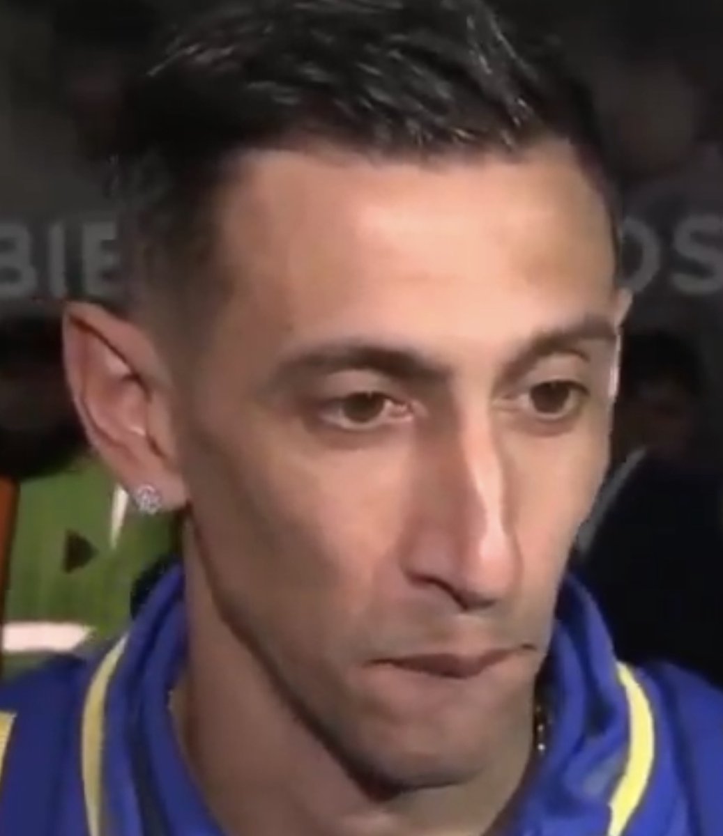 TouchlineX's tweet photo. 🚨🗣️ 𝗡𝗘𝗪: Ángel Di María on Lionel Messi’s retirement from Argentina:

“The day that nobody wanted to come has officially ARRIVED. It’s time to say goodbye to Messi.

“But today I saw the photos and videos he posted, and seeing him so HAPPY and at peace, knowing that he gave EVERYTHING he had, makes all of us happy too.

“It will undoubtedly be a very SPECIAL day for everyone.

“Thank you for EVERYTHING, Leo. We will be grateful to you for the rest of our lives.” ❤️🇦🇷