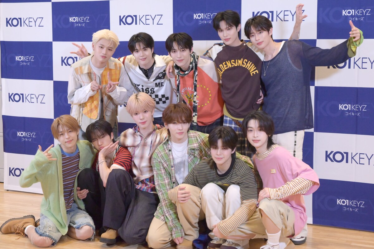 natalie_mu's tweet photo. ◤イベントレポート◢
KO1KEYZがデビュー前夜のショーケースで
KO1LYと“大切な時間”共有🔑✨

「KO1KEYZは人生で一番大切な宝物」

⏬詳細・📸ソロ��ット含む撮り下ろし写真
https://t.co/Oe80JDEWWu
#KO1KEYZ https://t.co/xmsZz4By1L