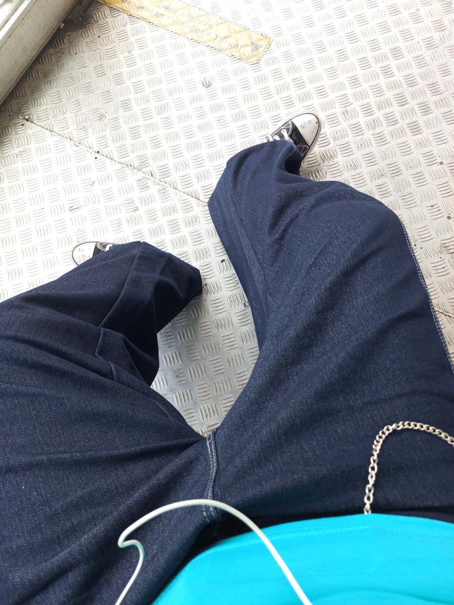 cataloniea's tweet photo. Blok M
#coolmaxxing https://t.co/V5OIR9Jskd