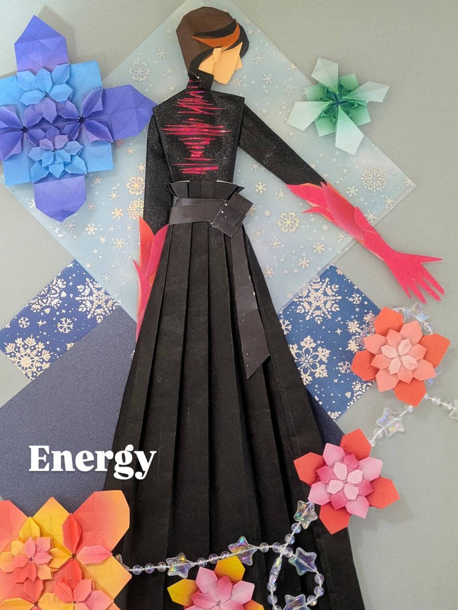TwDCNWVAA6AH0HJ's tweet photo. 羽生結弦選手❄️全力応援🌸折り紙コス🥳🥳
#coutureonIce より オマージュ折り紙 #Energy  
密かに練習していた横顔に挑戦☺️やはり東京タワーで初めてみたお背中を表現したくて😀😀がんばったの☺️

#羽生結弦 
#羽生クラスタ折り紙研究部 https://t.co/o19LvGaEGf