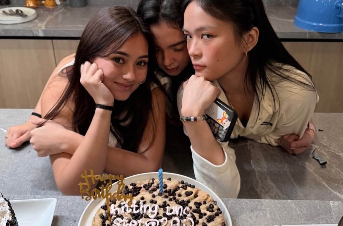 montikdennl's tweet photo. :pwede mag tanong? 
:never f.o, kairainjas🤍 https://t.co/pRjgXAToKQ