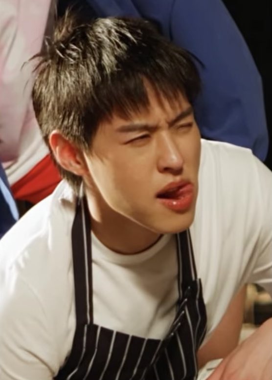 kaanomcake's tweet photo. ทุกคน นี่ลาละเด้อ ลูกหมาตาแป๋วมันไว้ใจไม่ได้เท่าไหร่เลย กรุเกิดมาบ้าผุ้ชาย กรุเจ้บเพราะบ้าผุ้ชาย กรุป่วยเพราะบ้าผุ้ชาย กรุตายเพราะบ้าผุ้ชาย หน่ะ 😭😭😭😭😭😭 https://t.co/NjXpOnqTh9