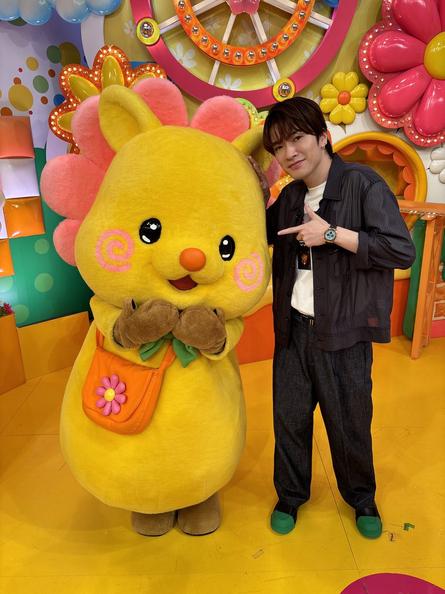 hirunandes_4ntv's tweet photo. 今日は
#深澤辰哉 ナンデスが来てくれたンデス💜

今日はグッタイムだったンデス⏰

#ヒルナンデス
#SnowMan https://t.co/WCrRyDfKID