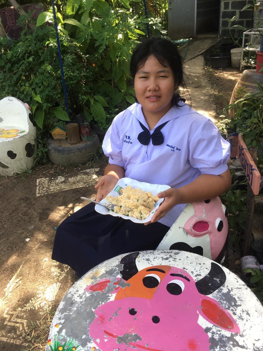 8jtxln's tweet photo. เราสามพี่น้องอยากโดนลงแขกคาชุดค่��� https://t.co/KBU17pFngL