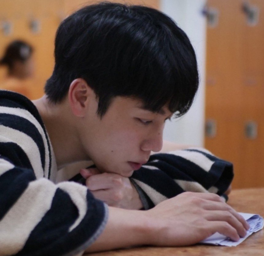 ukidll2's tweet photo. หึงแทนสารวัตรว่ะ น่ารักจัด 😔 https://t.co/xm8aZVZuv3