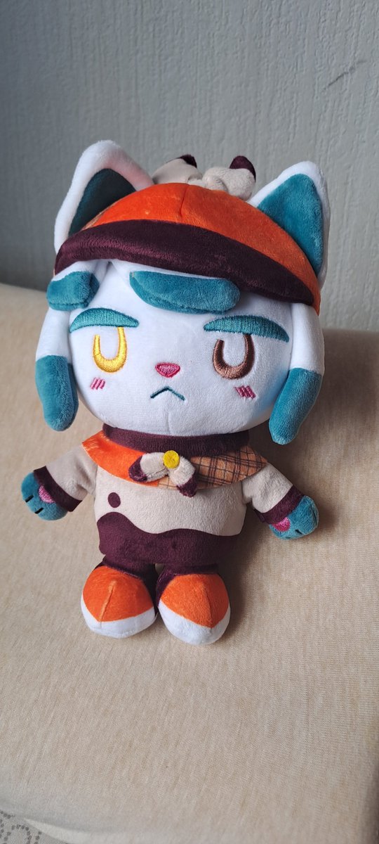 ClownfihPlushie's tweet photo. The creature!! @Makeship #MyMakeship https://t.co/4fUFreEnw6