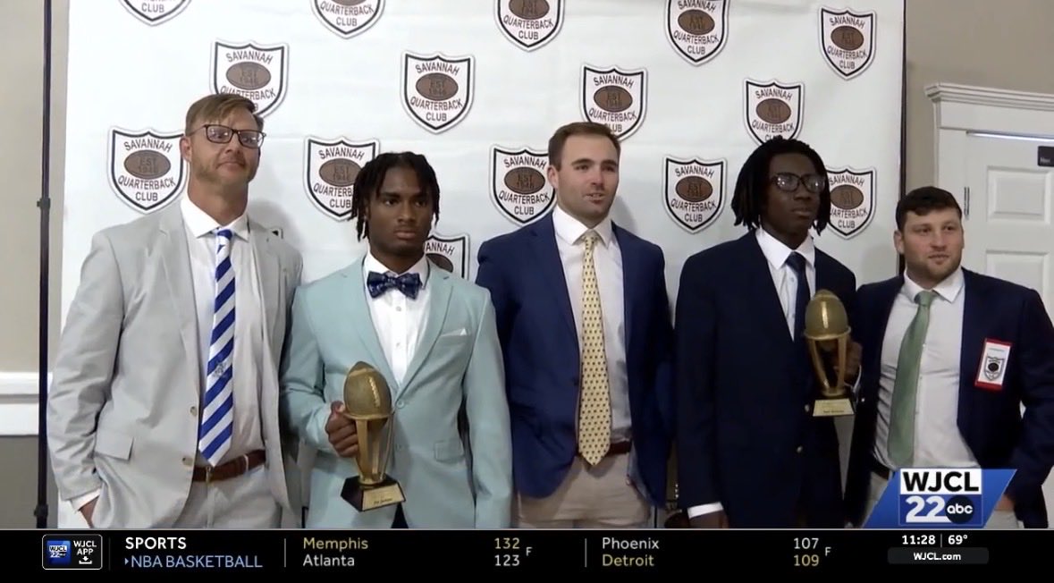 pjacksonIII's tweet photo. Blessed and honored to be named the Savannah Quarterback Club Defensive Player of the Week for Week 5! I’m truly thankful for this opportunity and for everyone who continues to believe in me.
@SASCoach_Vaughn 
@sassportsinfo 
@GAPrepVarsity 
@RecruitGeorgia 
@CSAPrepStar https://t.co/uvktP8z1cH