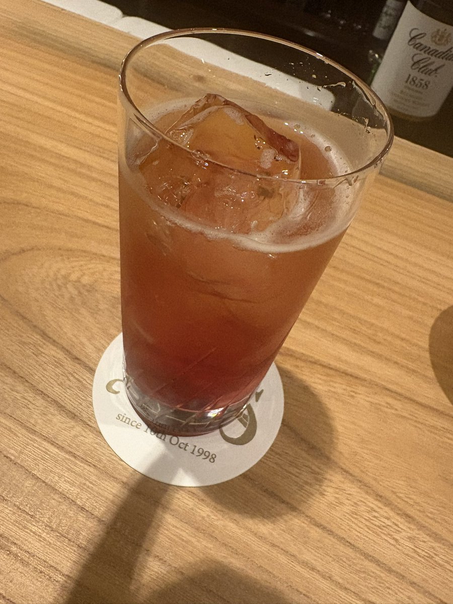 utatokao's tweet photo. 久しぶりのお店　INAZOは盛岡の地カクテル　コンソメがお通しで https://t.co/A5sdSQhw3Z