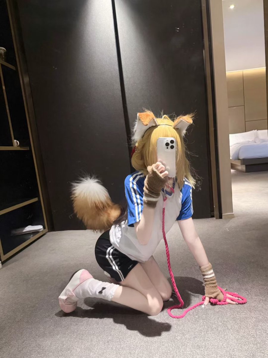 q3hvlw's tweet photo. 不要把我留在没有你的世界呀 https://t.co/sWSAioFdqn