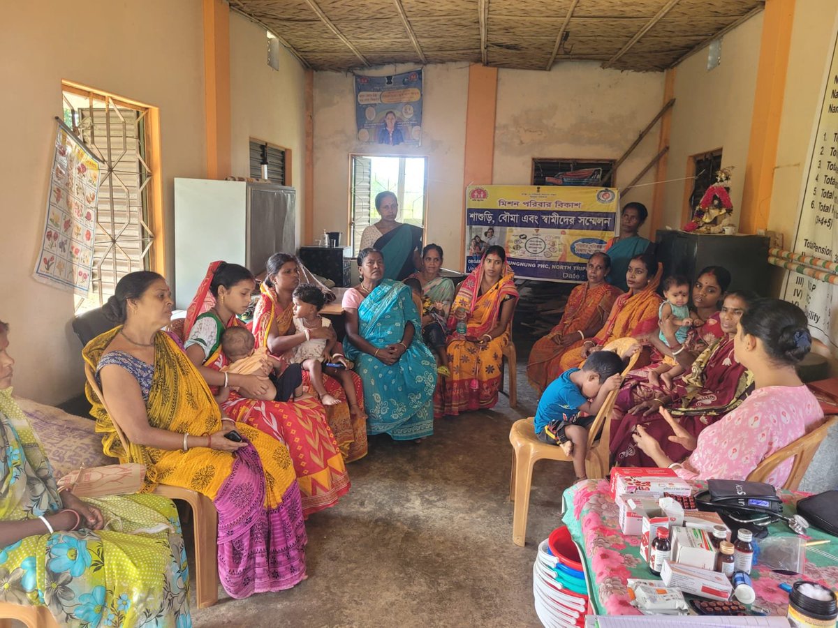 DHFWSN's tweet photo. Saas bahu sanmelan at Badshatilla awc under Uptakhali PHC on 06/10/26. https://t.co/bv5YZvqXaB