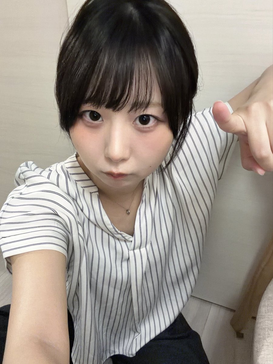 nitoka_tnla's tweet photo. あ〜〜、(上司)さん！
資料のココ、また間違えてますよ～😠 https://t.co/QafGaCiaXs