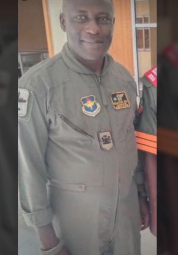 NigeriaStories's tweet photo. Photo of Some Of The Nigerian Air Force Officers Involved In Plane Crash In Igbokoda, Ondo State 💔 https://t.co/uBi2I8iE2X