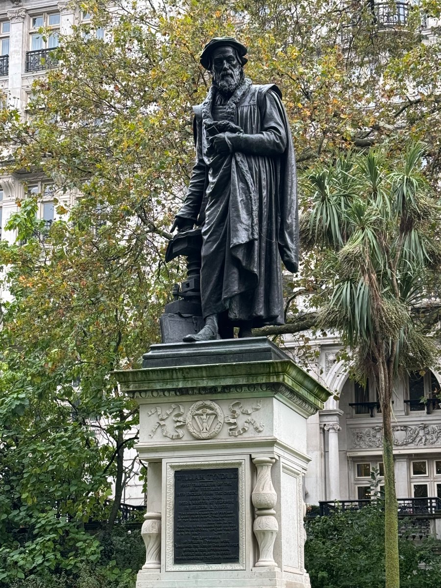 TomBuck's tweet photo. 490 years ago today, William Tyndale was strangled and burned at the stake for translating, printing, and distributing the Bible in English!

Men like Tyndale gave their lives so that you and I could have a copy of God’s Word!

Pick up your Bible today and read the Word of God! https://t.co/UFLiuuLP3b