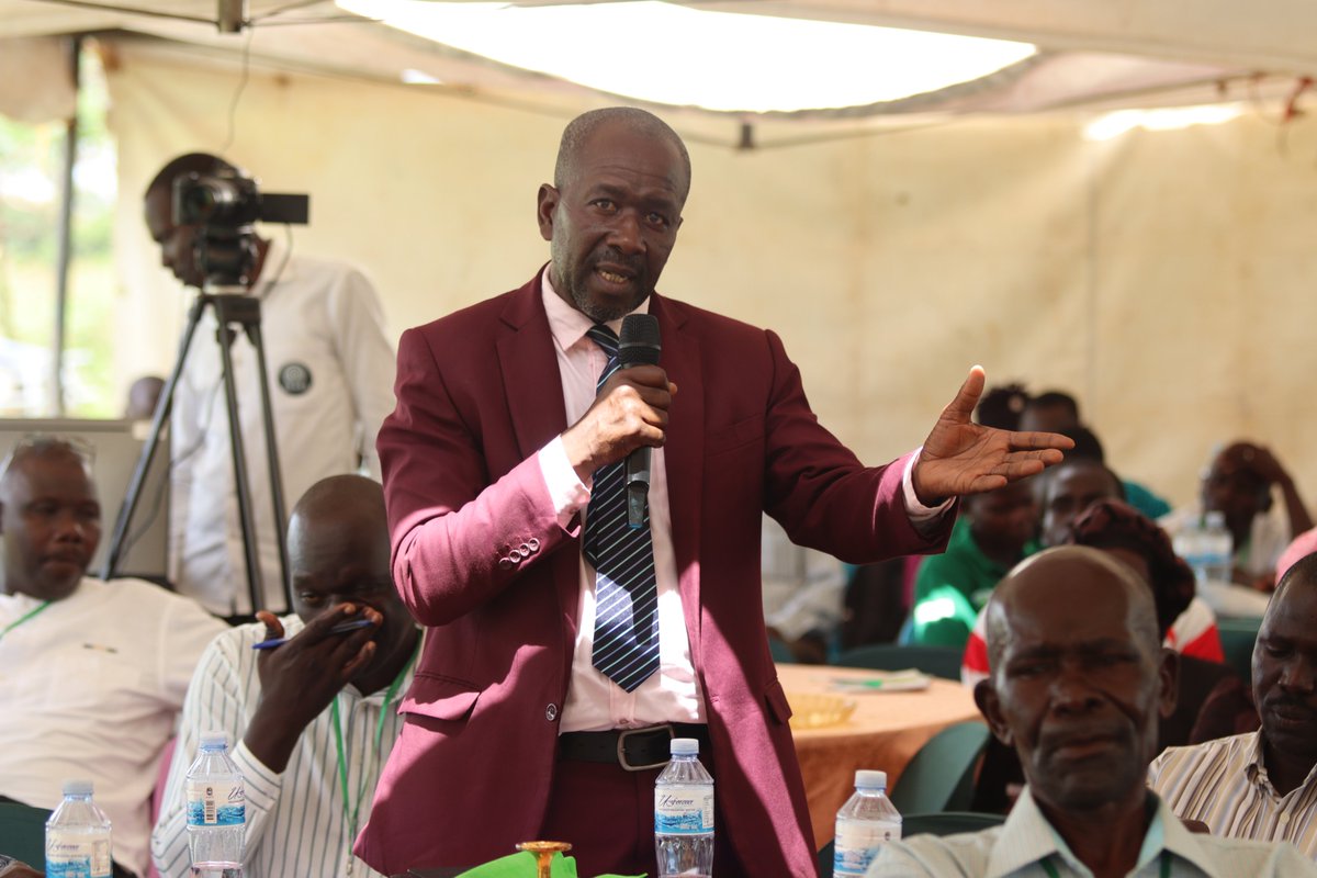 fapad16206's tweet photo. The question session at the 1st Lango Regional Agroecology Symposium 2026. Stakeholders, cultural leaders and agriculturalists discussed questions and answers regarding Agroecology. 

#agroecology #agriculture #foodsystems https://t.co/WAj9TwApZO