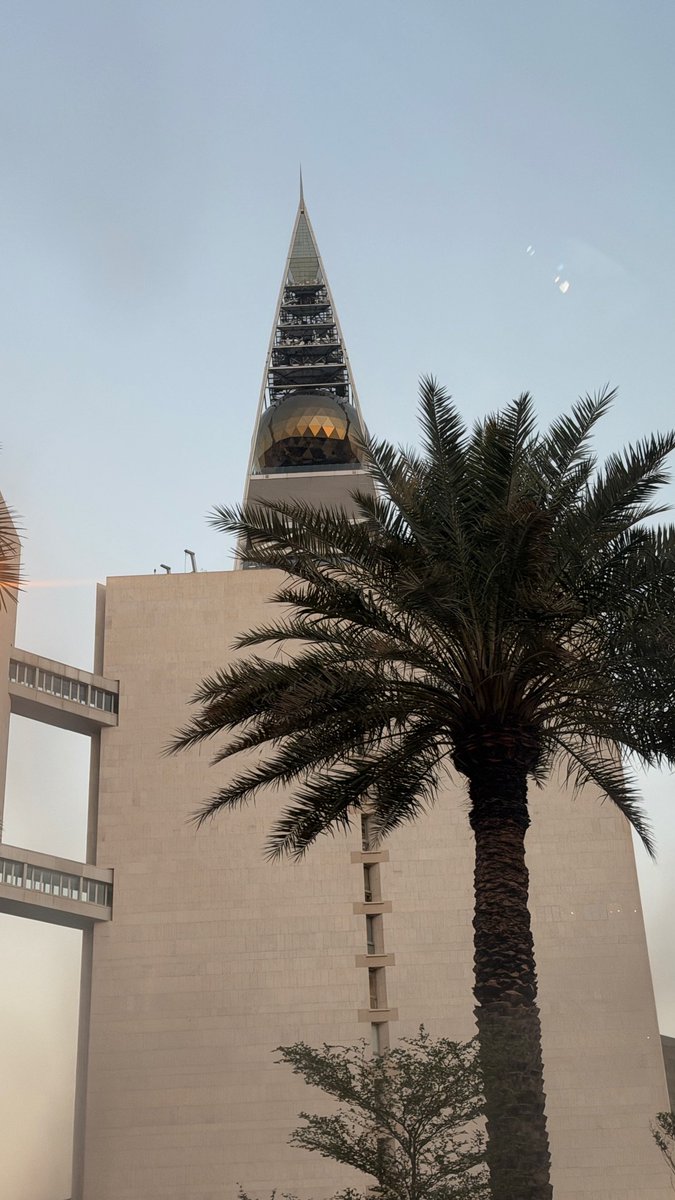 g1g8_'s tweet photo. ..♩ ᥫ᭡
اللهــم جمّل لي مسـتقبلي 
و جـــمّــــل لي أقــــداري
و جـــمّــــل لي حــيــاتـي
و جـــمّــــل لي دنـــــيـتي 
وآخــــرتـــــي يـــــارب ❤︎︎
ربِّ سهّل لي درُوب الخير
 فِي كـل اتـــجـــــــــــاه
فـوّضــت لك يا خـالقـي 
دقّ الأمــــــــــور وجلّها
..♩ ᥫ᭡
⠀⠀⠀⠀ https://t.co/mnRH3Z6YpM
