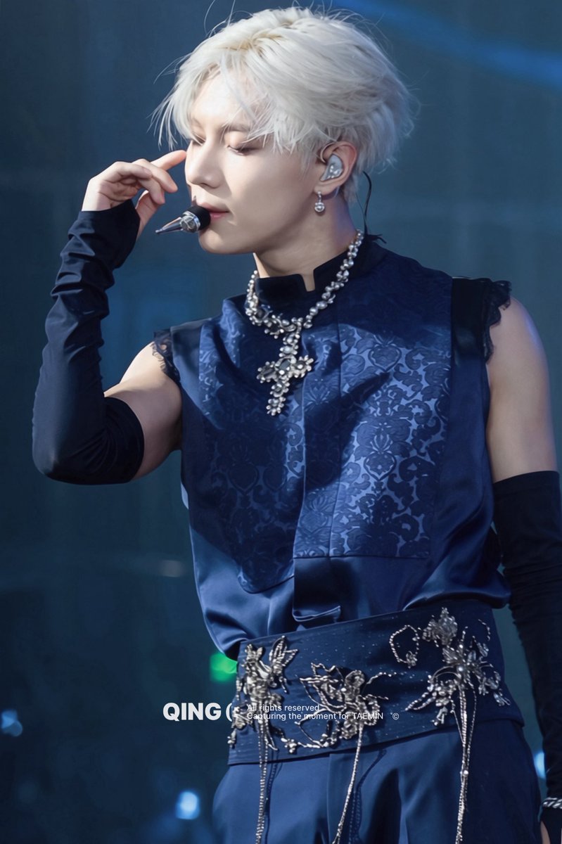 ohberrybomb's tweet photo. 와 진짜 있네… 🫪🌹

#태민 #TAEMIN #泰民 #テミン 
#TAEMIN_LiMiNal 
#TAEMINWORLDTOUR https://t.co/79NkcH2l7o