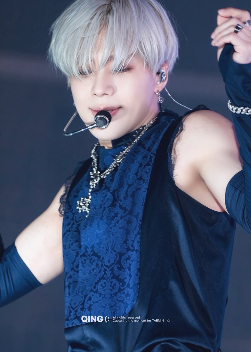 ohberrybomb's tweet photo. 와 진짜 있네… 🫪🌹

#태민 #TAEMIN #泰民 #テミン 
#TAEMIN_LiMiNal 
#TAEMINWORLDTOUR https://t.co/79NkcH2l7o