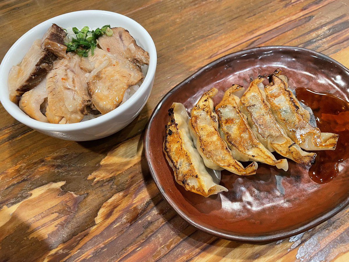 wiz_west's tweet photo. 火曜日は本店がお休みなのはわかってるのでインター店😋 近隣店舗で店休日ズラしてくれてるのありがたいわ。 https://t.co/R6VlnhAp1h