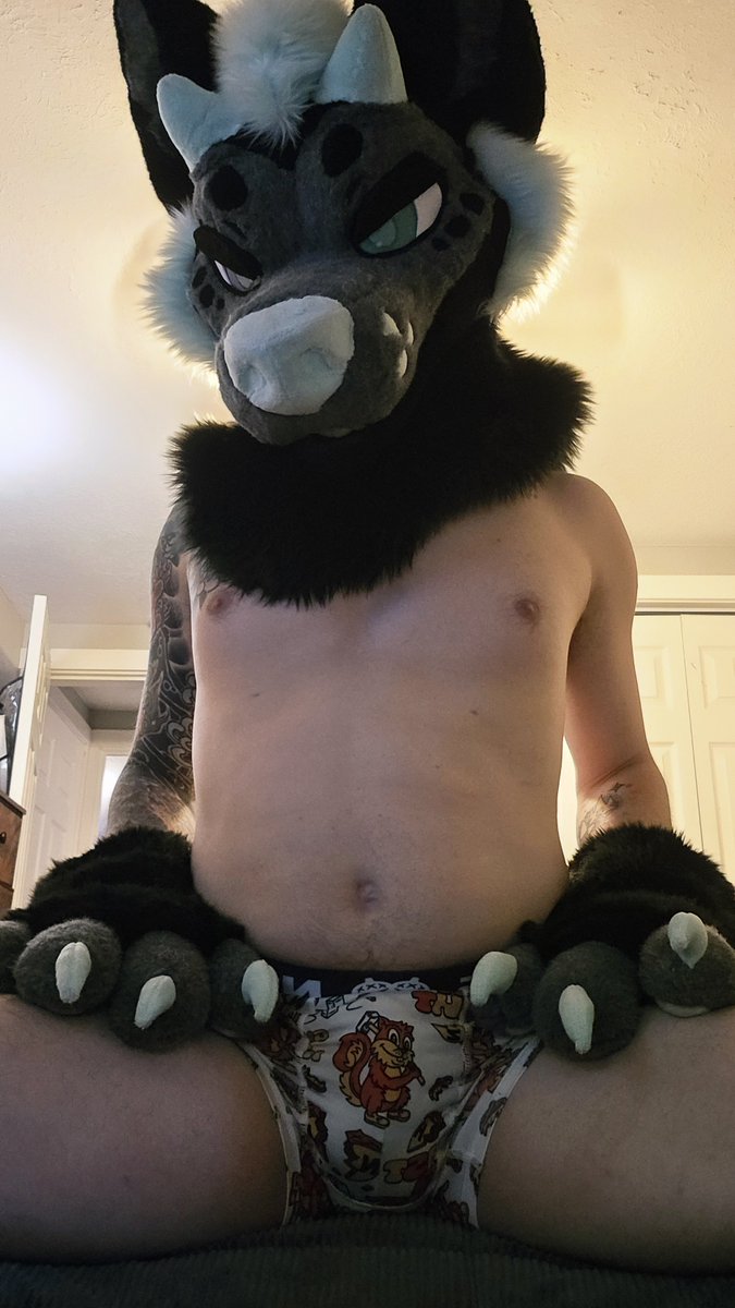 mos_dragolf's tweet photo. Good morning!! #tummytuesday https://t.co/eYKFM8PFRm