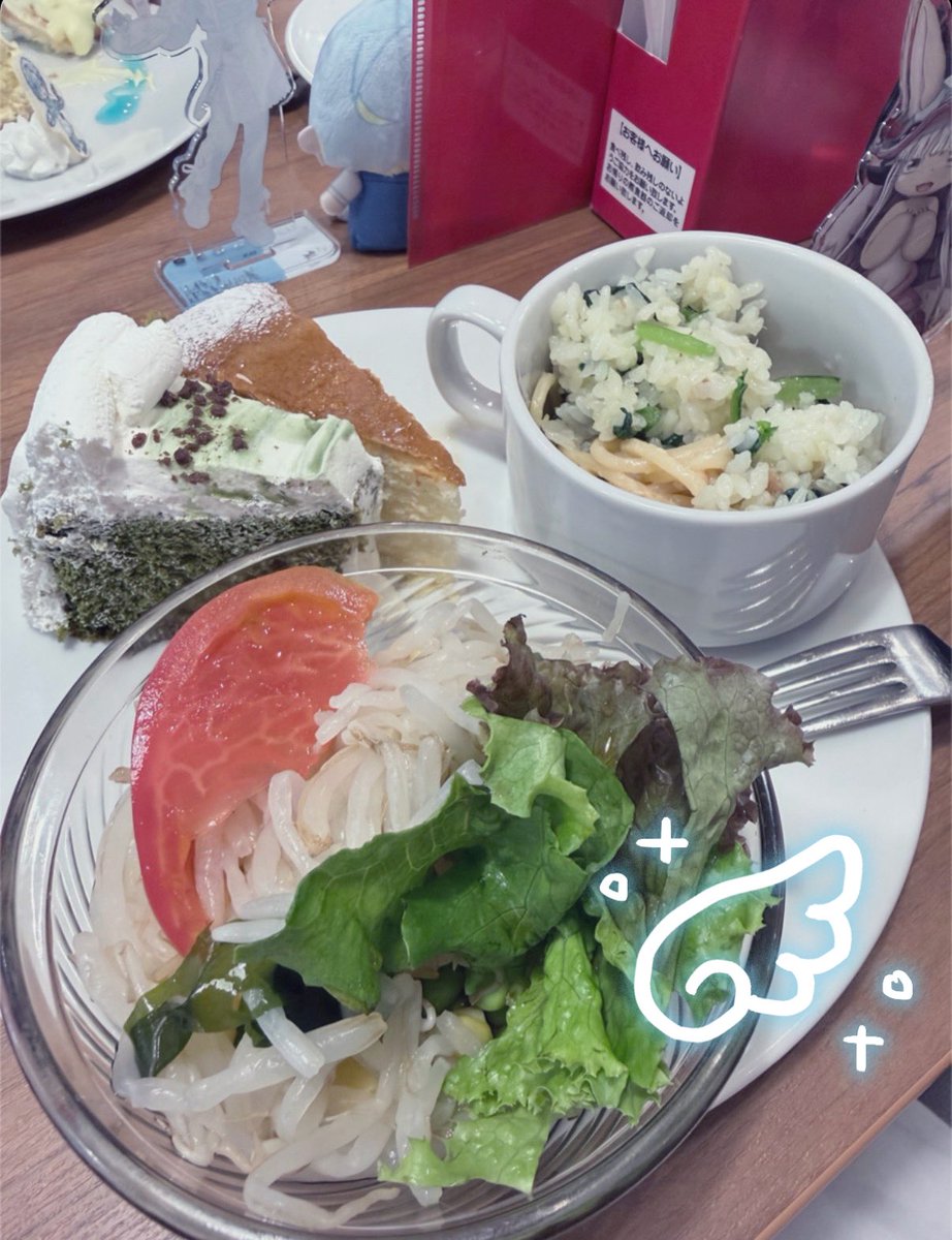 Hime_4215's tweet photo. いおちゃんとスイパラ行って
喫茶店~楽しかった♪♪嬉しいよ~！ https://t.co/ghygjymYHD