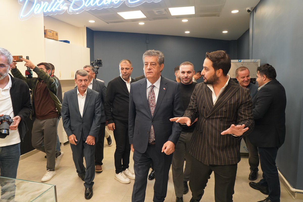 Mehmet_Yarka's tweet photo. Genç girişimcimiz Deniz Balık’ın yeni hizmete açtığı “Deniz Balık Evi Çiğ Noktası” işletmesinin açılışını gerçekleştirdik.
Genç girişimcimize işletmesinin hayırlı olmasını diler, bol ve bereketli kazançlar temenni ediyorum.

Şırnak’ımızda üreten, yatırım yapan ve geleceğe umutla bakan her girişimcimizin yanındayız.