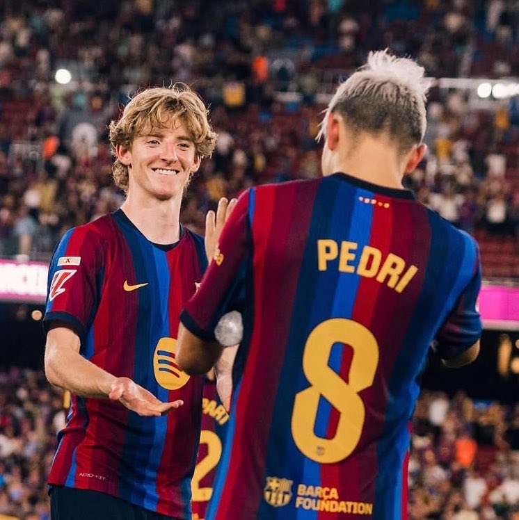 gyul9aengie's tweet photo. Anthony Gordon via Revista Barça #131: “…I’ve made plenty of runs throughout my career that nobody noticed, but now I’ve got Pedri, who sees absolutely everything.” https://t.co/cfR29PAzwe