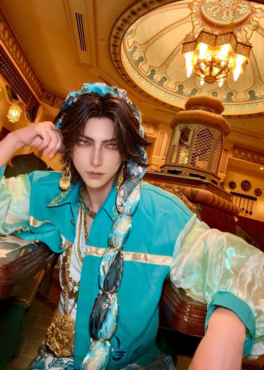KaiHy's tweet photo. ミナジールinジャスミンルーム✨
#Dハロ仮装2026
#Dハロ仮装ツイステ https://t.co/WQq1Atk1rO