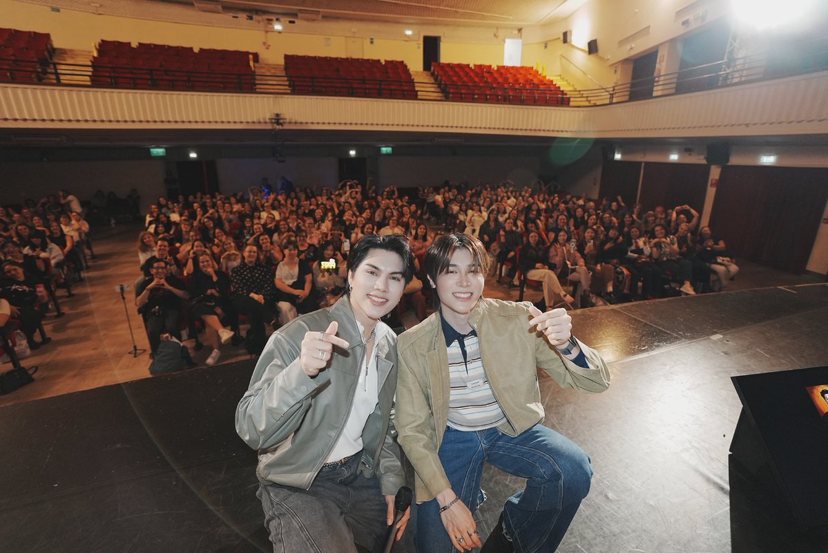 KickStart_ent's tweet photo. Milan, thank you for such a lovely time.🇮🇹🤍
Thank you for every smile, every warm welcome, and all the love you gave me. You truly made this trip so special and filled it with so many happy memories. ✨
FORTPEAT YESTERDAY IN MILAN
#FPFMMilan https://t.co/BCrO3MlFaZ
