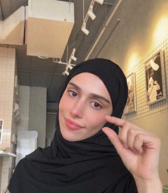 Qsawjdh's tweet photo. هوهوهونهوهوهوهو وهوهوهوهونوهوهوهونو😭😭🦮
كـ،سمييي الكلبه 😵‍💫😵‍💫😭🐽 https://t.co/lB8cW3DwPI