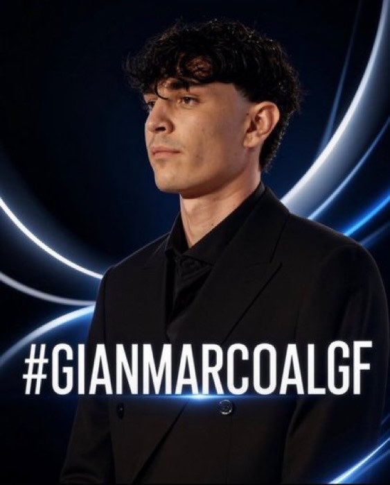 AndreaScheniniA's tweet photo. I #Giampys  siamo pronti 
Gianmarco questa Casa aspetta a te e anche Canale5Mediaset 💙 @EndemolShineIT @GrandeFratello 
#GFvip https://t.co/NciN4KKl7C