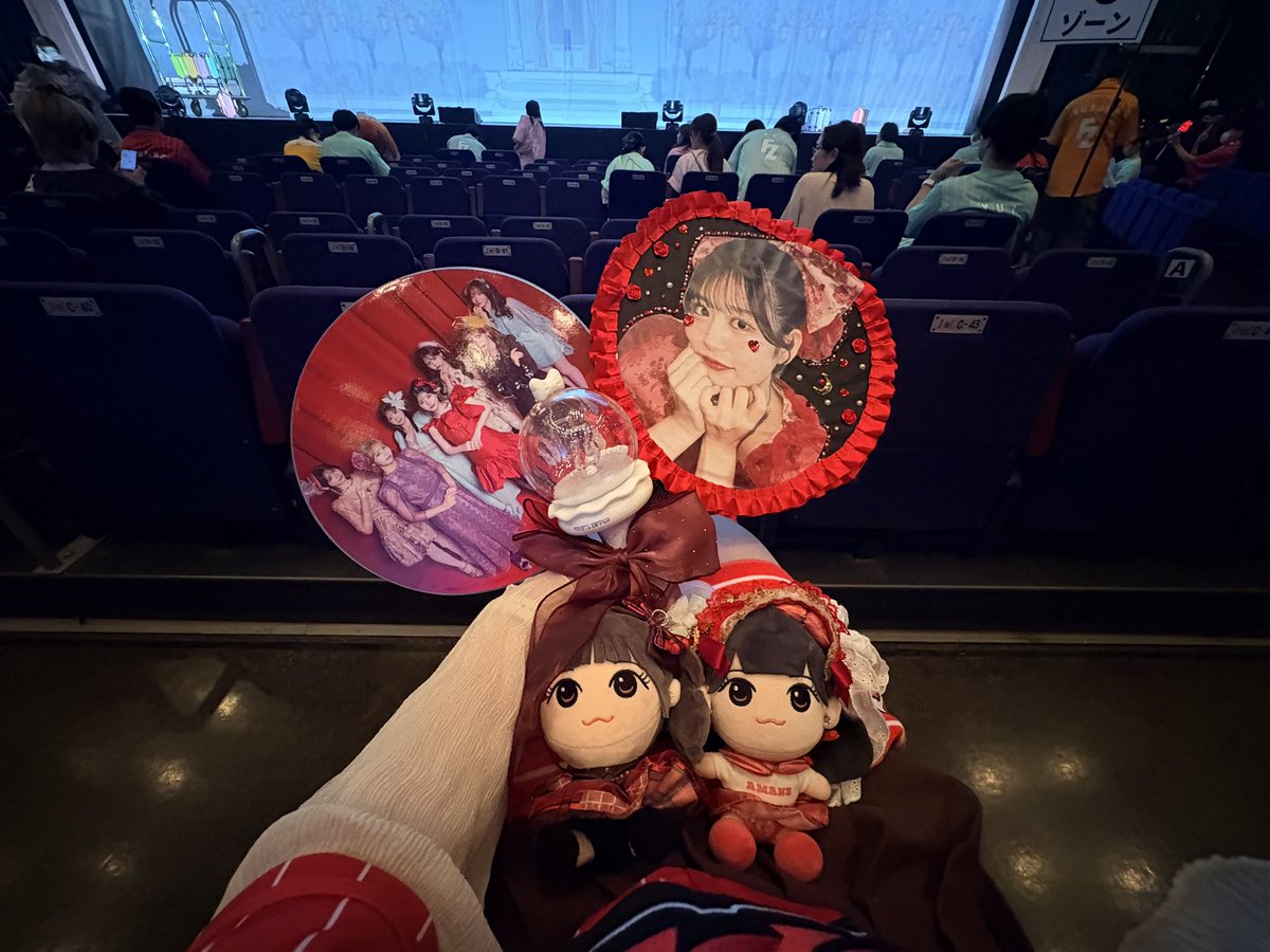 aya_chi36's tweet photo. ちょーちょーちょー久しぶりの現場！❤️
たくさんパワー貰ったから週末みちよさがんばれそう❤️‍🔥

#FRUITZIPPER https://t.co/rGjvYkOE3J