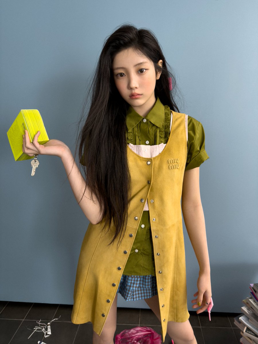 BELIFTLAB's tweet photo. #ILLIT ‘BREAK EVEN’
#GLLIT ver. - #WONHEE

I’m done wasting my time.🧾

2026.10.26 6PM (KST)
#아일릿 #BREAK_EVEN https://t.co/MHEcSiiaAM