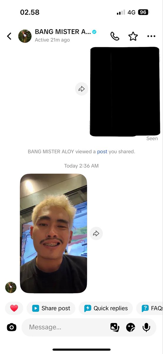 niko_junius's tweet photo. tolong pak @DivHumas_Polri saya diteror selfie di semua sosmed @misteraloyy https://t.co/njQ9UO7Egu