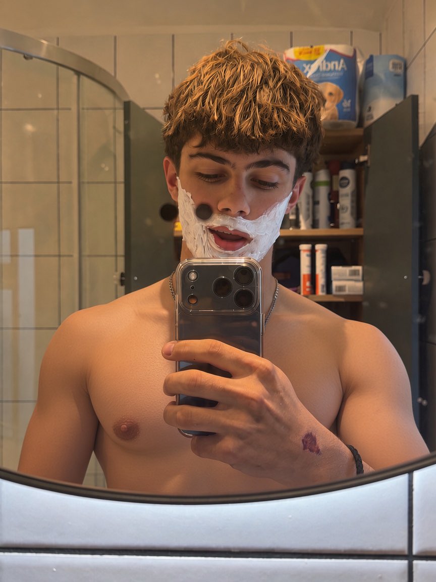 YoungDomDrain's tweet photo. 18 hung alpha
Looking for cashfags who actually send

Tribute:
https://t.co/Al9cwmGSG9

Send first or get ignored

#findom #gayfindom https://t.co/k64Sk9skGl