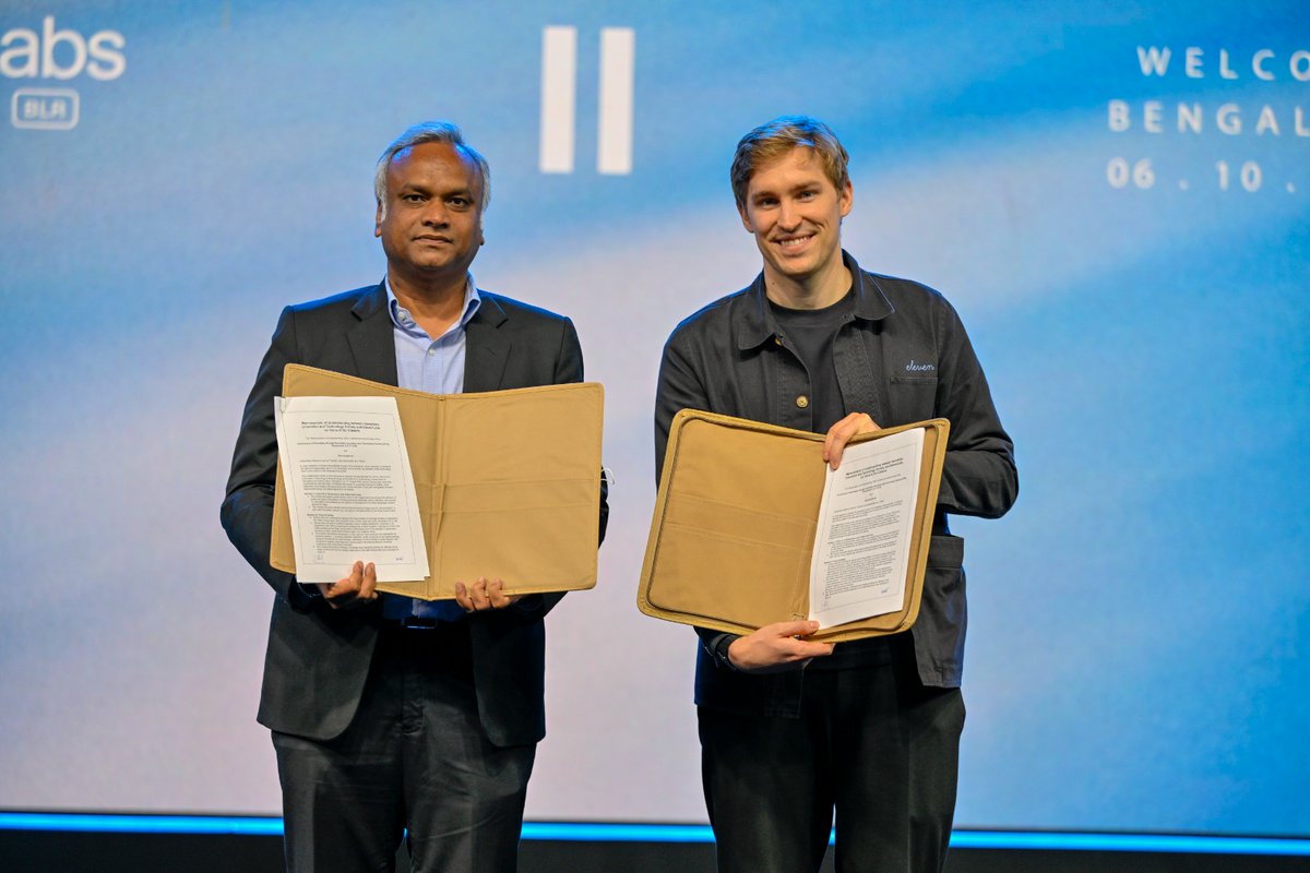 ITBTGoK's tweet photo. GoK (KITS) &amp; ElevenLabs signed an MoU for responsible Voice AI. Minister Priyank Kharge emphasizes AI must safely improve lives. Focus: Voice AI safety, synthetic voice restoration &amp; accessible govt services.

#ITBTGoKI #Karnataka #VoiceAI #ResponsibleAI https://t.co/TgpWJ2GmGY