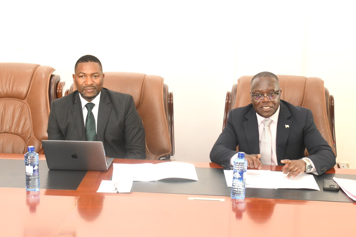 ParliamentofMw's tweet photo. As part of its programme, the delegation later paid a courtesy call on the Deputy Clerk of Parliament responsible for Procedural Services, Joseph Manzi. https://t.co/R9QM5HjdFj