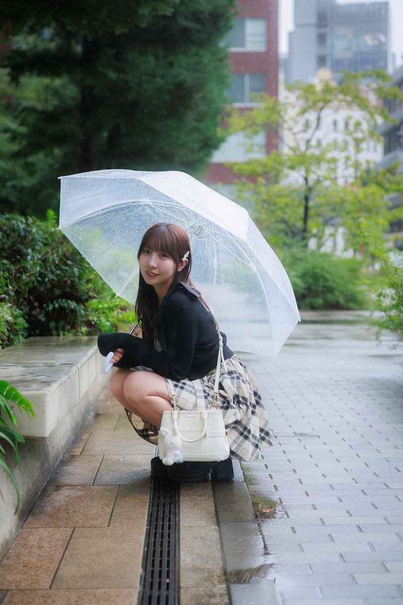 mimi__usami's tweet photo. 雨の日も好き. https://t.co/NZpD7k5z8A